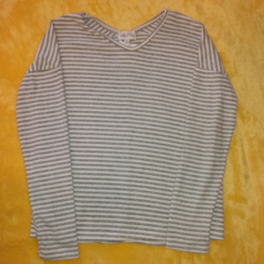 Striped (Grey/White) sweater from Stitch Fix, New with Tags (NWT), Girls Large